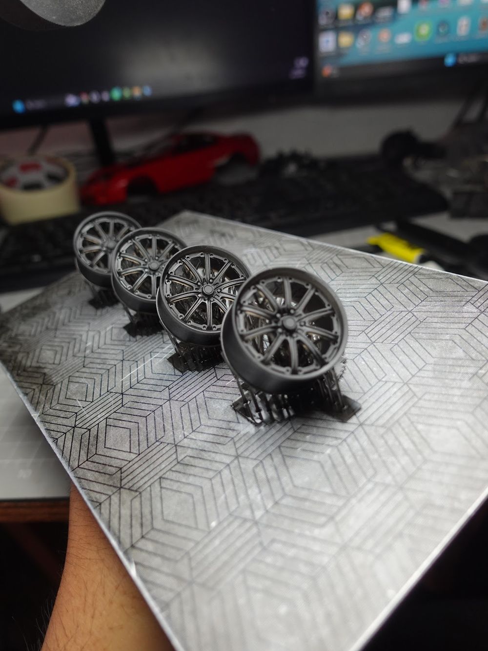 Set velg miniatur hasil cetak 3D